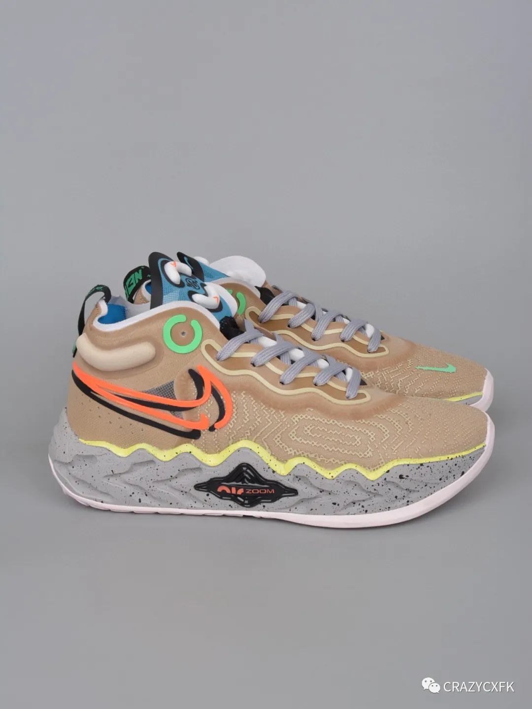 耐克奥运会限定nikeairzoomgtrun蝉翼透气鞋面运动鞋