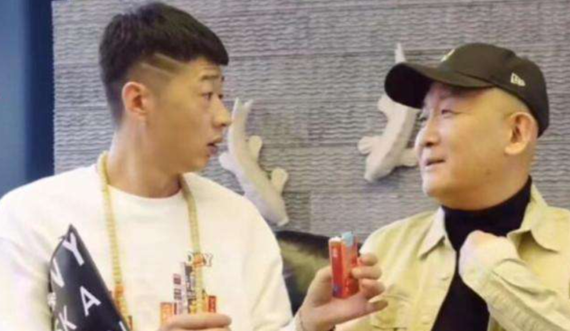 成功李会长：收破烂的“街溜子”，给赵本山递华子，他到底是什么来头！