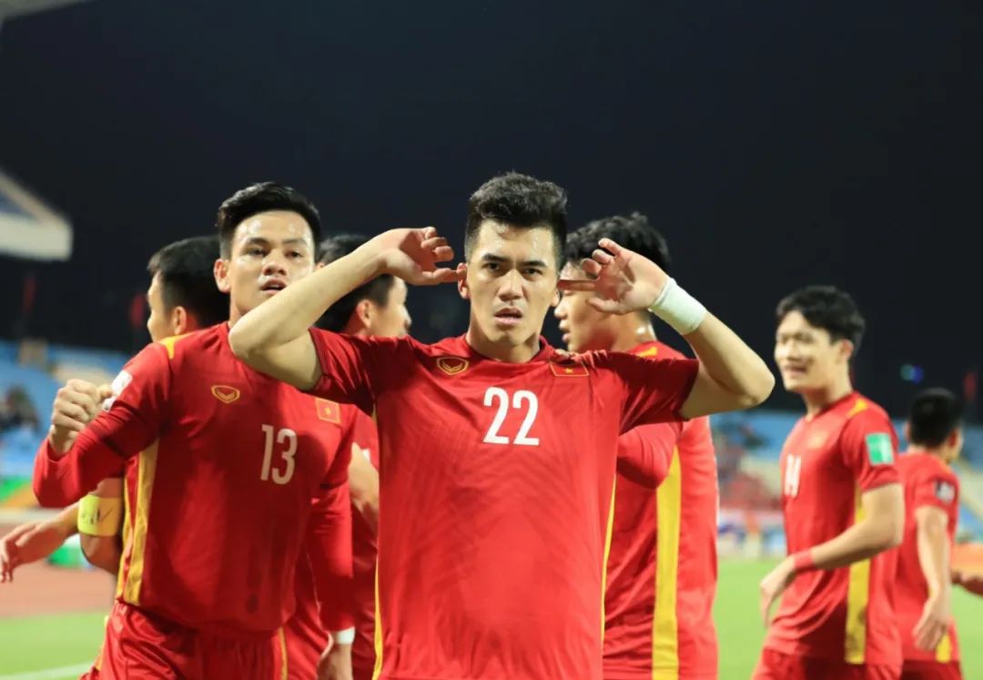 越南对中国足球网友评论的简单介绍