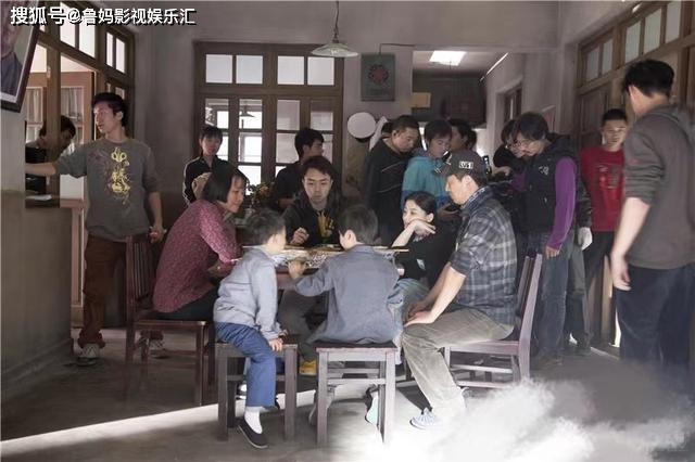 扮演者|父母爱情:一部戏至少请来了4个教授,5名导演,还有1位国家干部