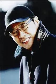 洪商|央视今晚强势首播：年代大剧《一代洪商》来了，张丰毅李立群5大戏骨联手