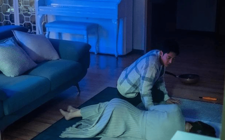 情节|高分悬疑复仇剧《猪猡之王》，男主火力全开，以暴制暴太过瘾