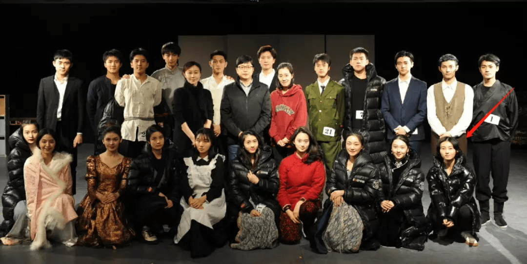 原班人马|何炅日子不好过，黄磊担心他不录制《向往6》，原班人马难聚齐？？