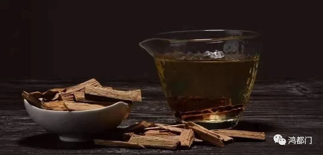 伍佰艺沉香且借壶中沉香酒还我男人真颜色