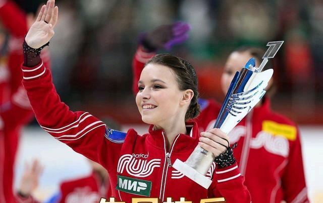 俄罗斯|俄体育部发来祝福，千金的18岁生日太有范！1300万奖金+7个第一