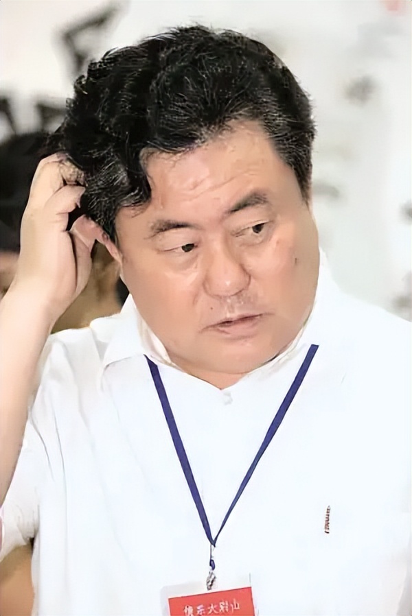 原创著名作曲家徐沛东和初恋女友结婚恩爱41年撮合岳父和小姨再婚