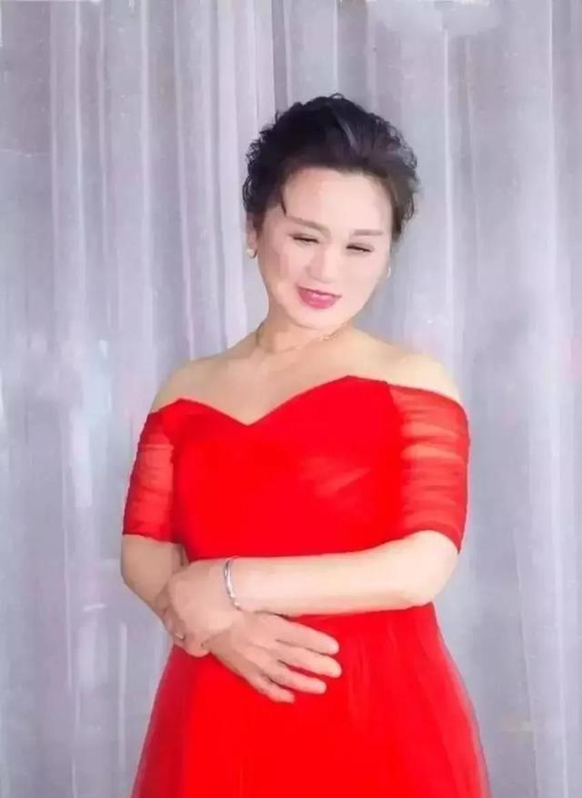 原创厉害大妈遇到滚地雷大叔相亲变成鸿门宴