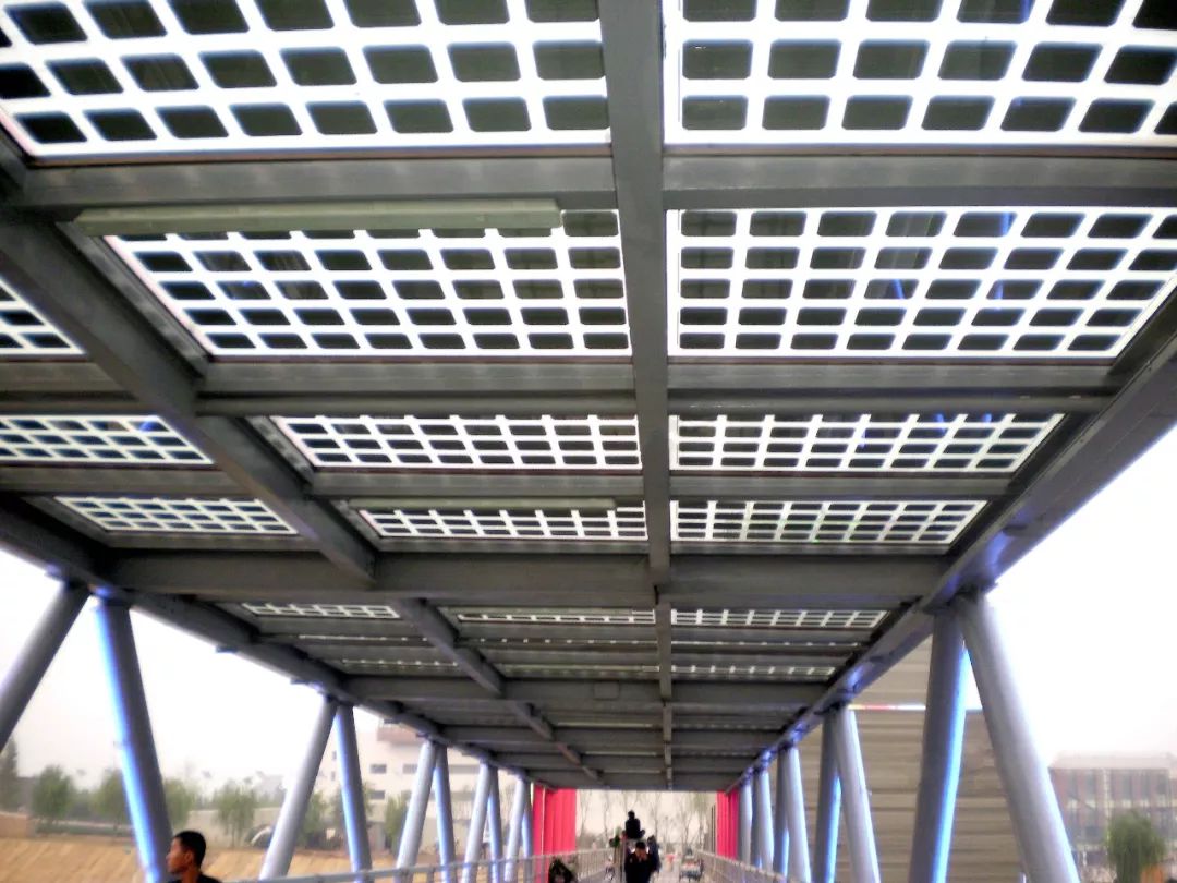 政策利好市场爆发bipv外墙用这种发电玻璃替换一举多得