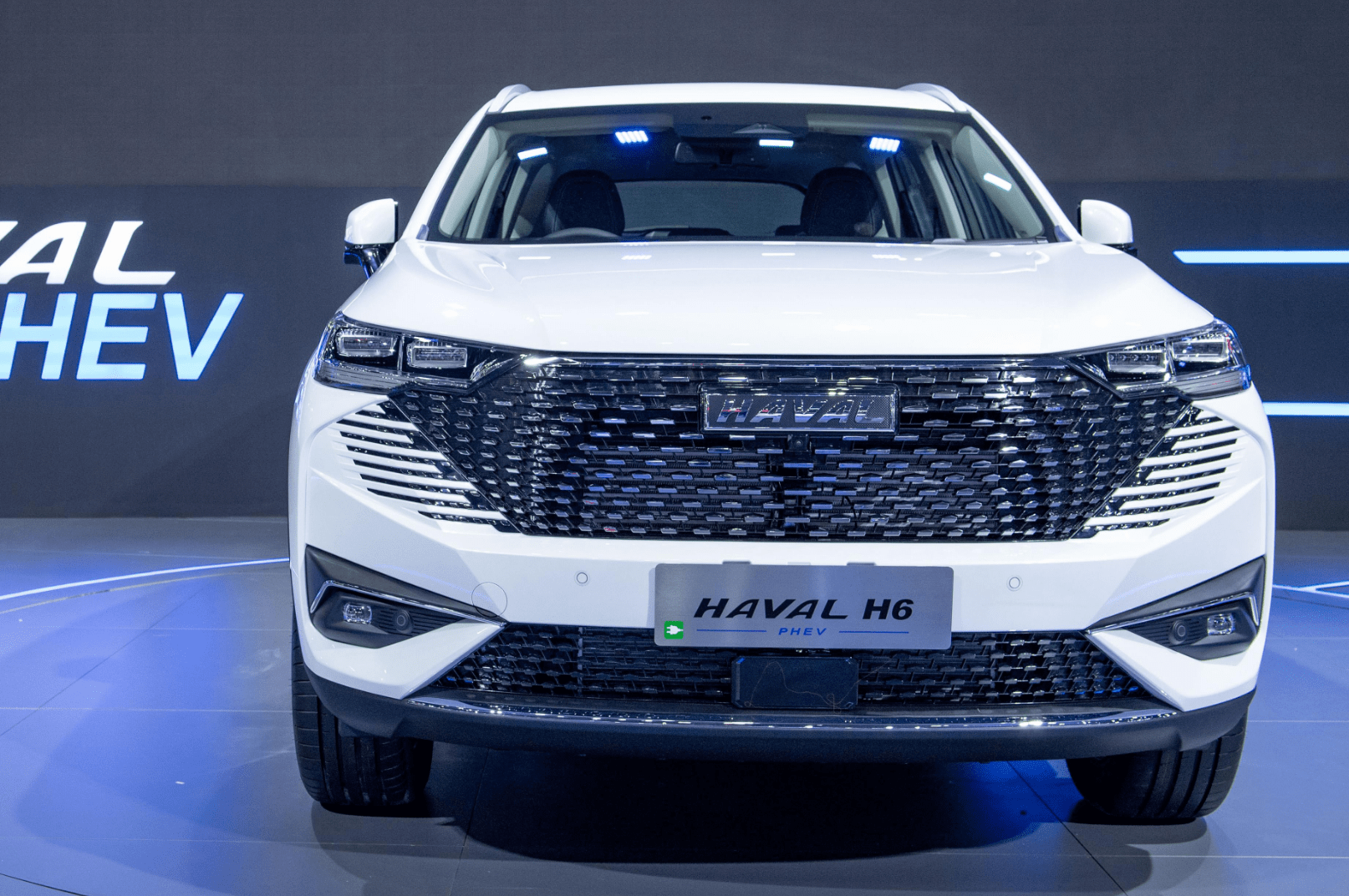 瞄准比亚迪dmi混动哈弗h6现身街头搭326马力纯电续航201km