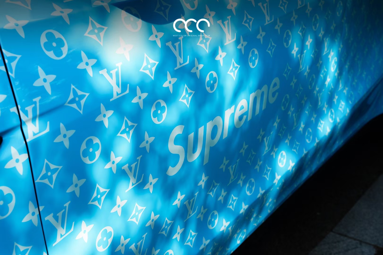 Blue Supreme Louis Vuitton Wallpaper