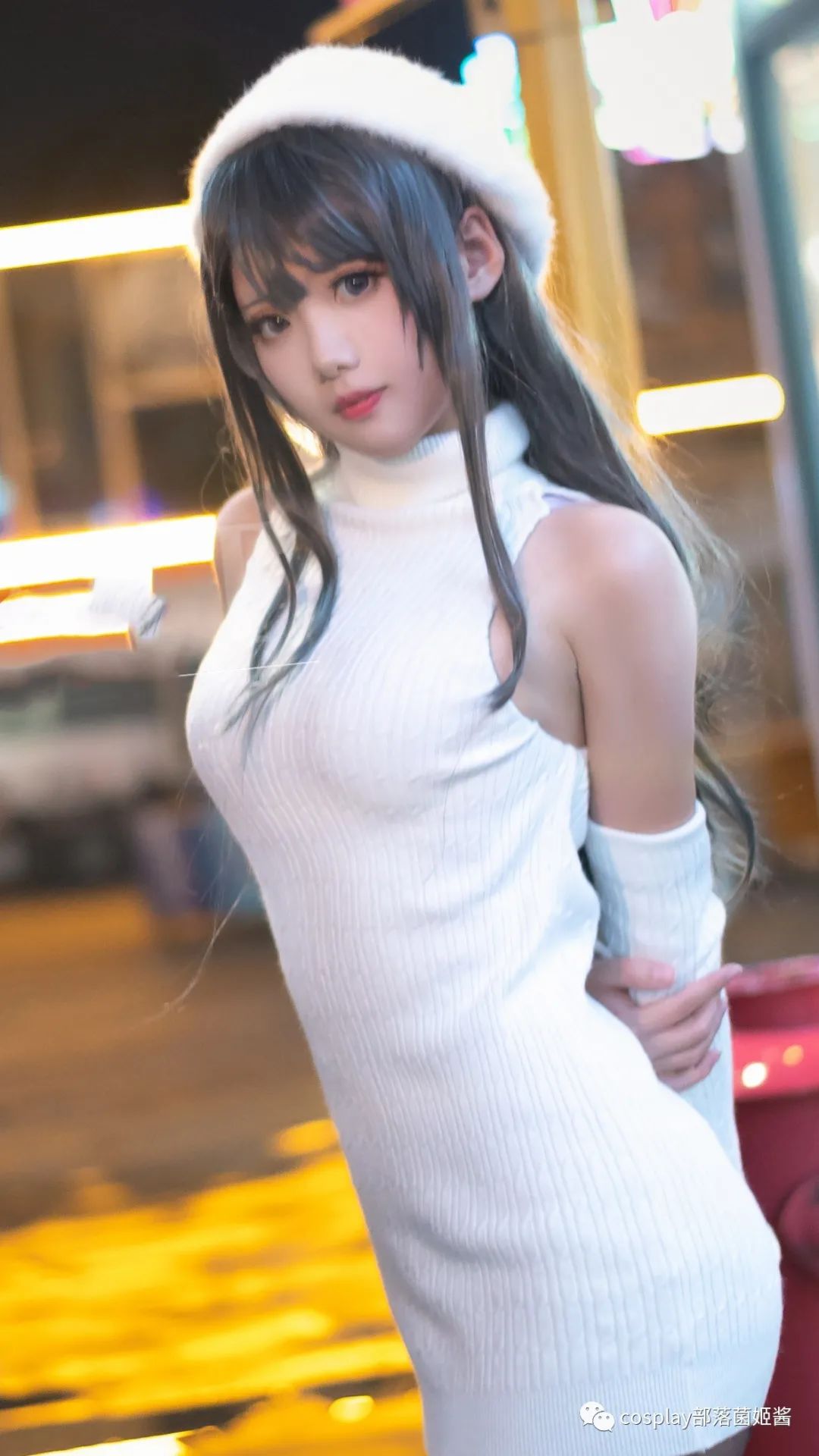 cos樱岛麻衣手办白毛衣cos正片软软
