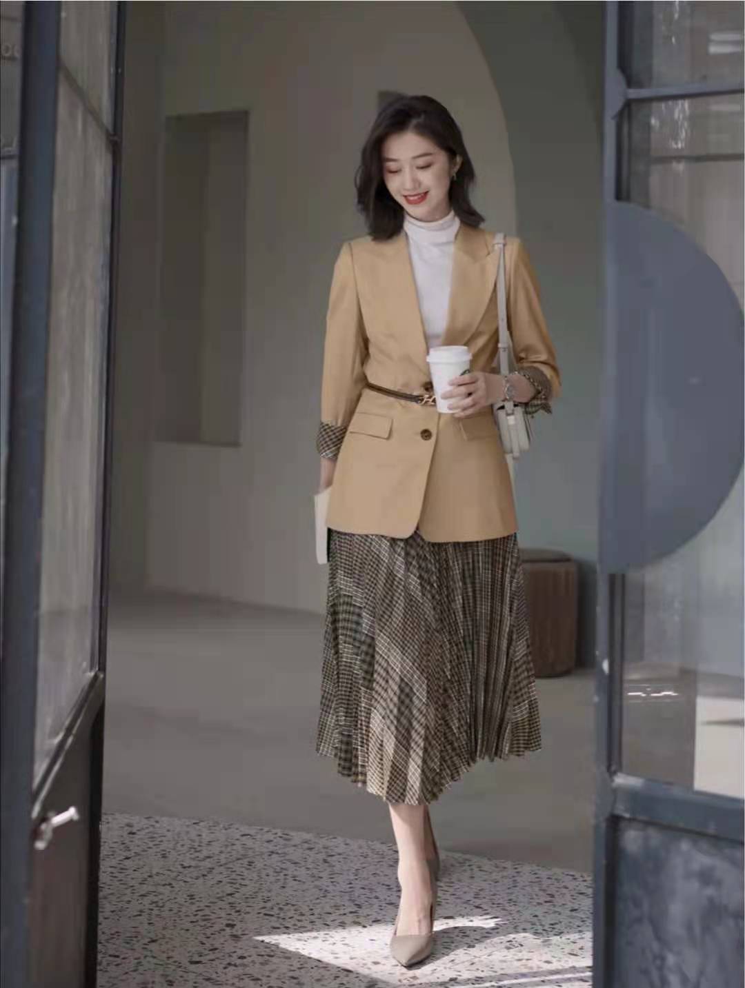 原创温柔的女人味穿搭分享尽显你的知性优雅和不俗气质