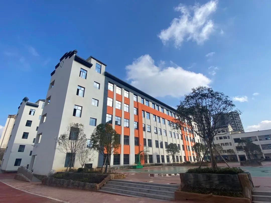 遵义长水新航高级中学招生咨询你关心的问题都在这儿