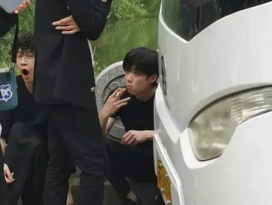 张嘉元_魏宏宇_节目