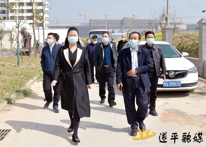 李振南一行先后来到新区医院,s328改扩建项目施工现场,产业集聚区安置