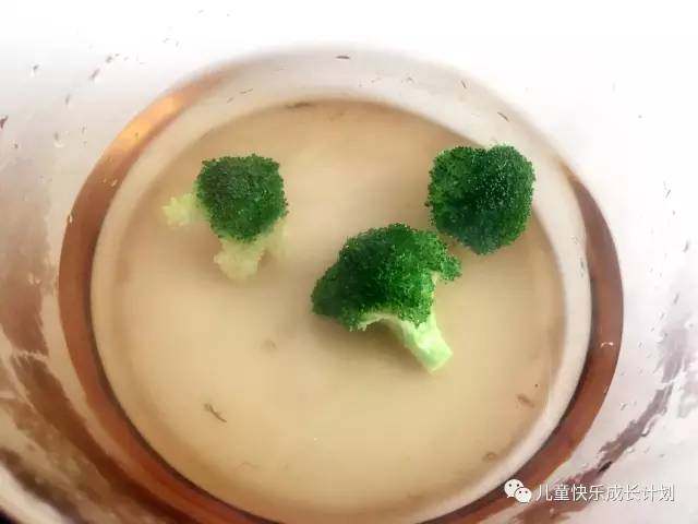 原创
普通的鸡蛋饼,却怎么也吃不够‖原味鸡蛋卷饼