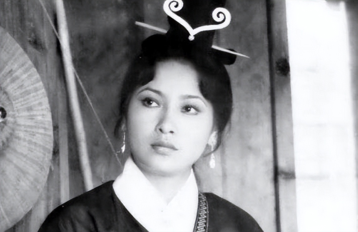 将张国荣推上神坛的女人,她波澜壮阔的一生,剧本都不敢这么写_徐枫