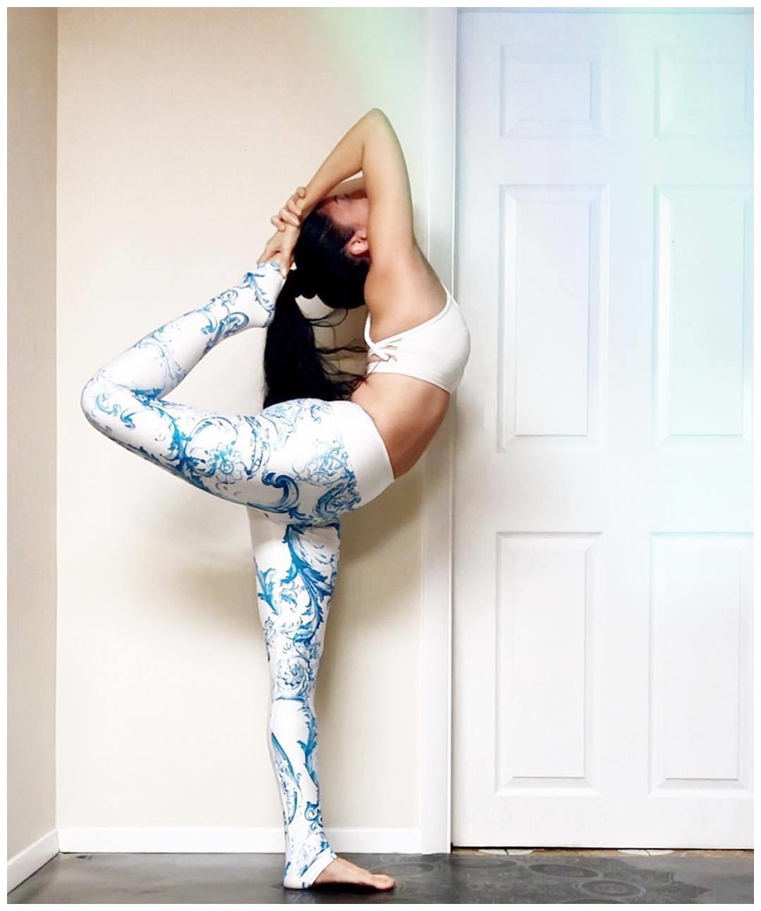 清凉搭配 给自己一个完美的夏季 瑜伽 双脚 身体