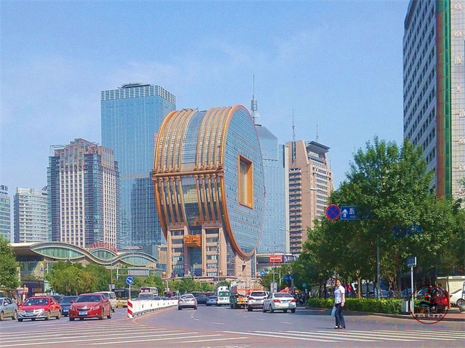 原创沈阳知名地标建筑造型外圆内方像古铜钱展现我国独特文化