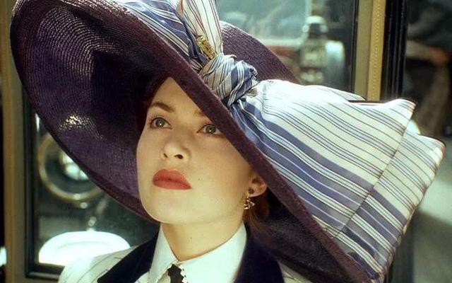 《泰坦尼克号》描述灾难?赞美爱情?都不全是,自由才是主旨_杰克_露丝_