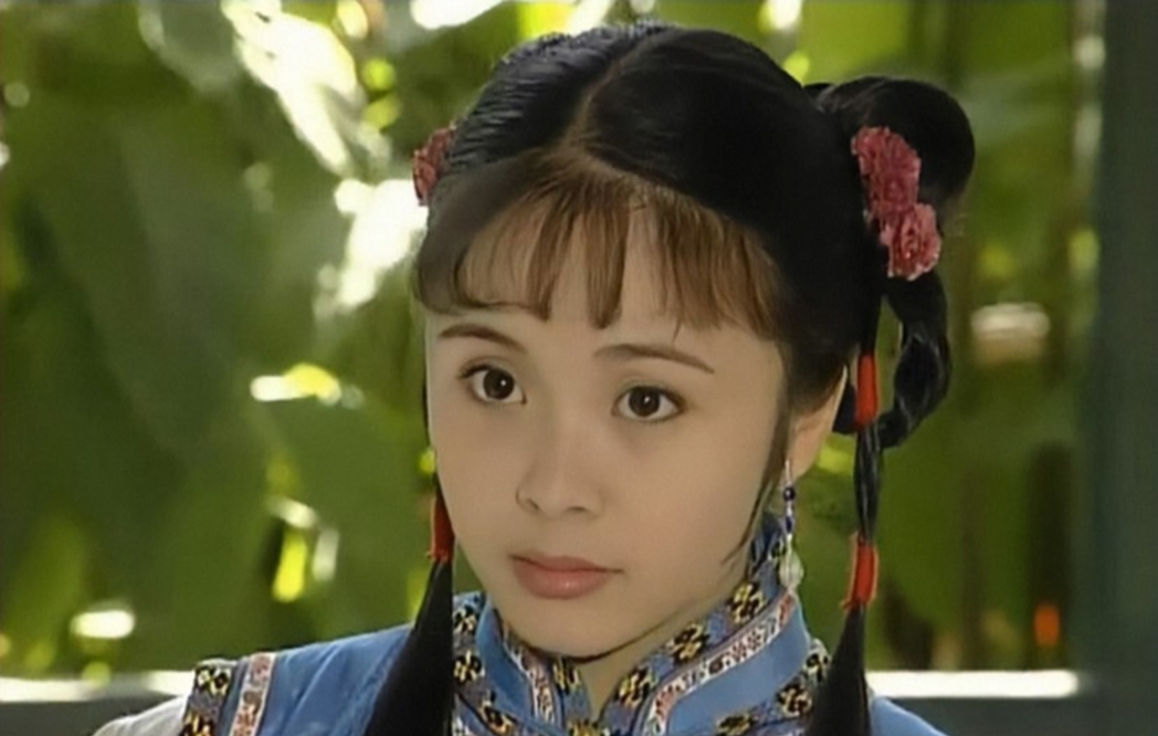 43岁杨若兮变化大7岁儿子太可爱夫妇都不似当年模样