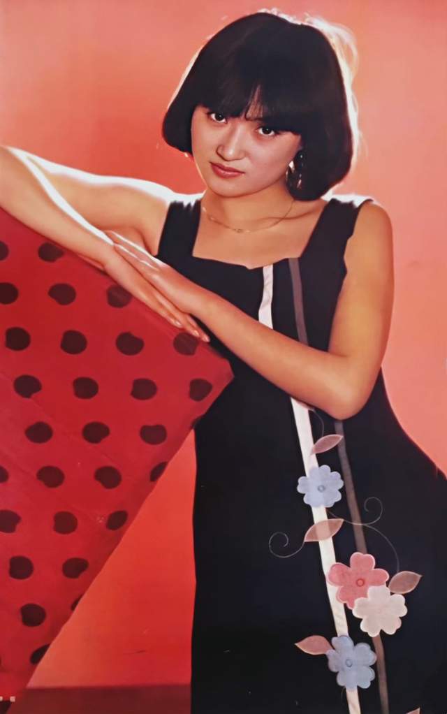 80年代15位银幕美人,个个清纯似水却昙花一现,纯天然美女如今太少见了