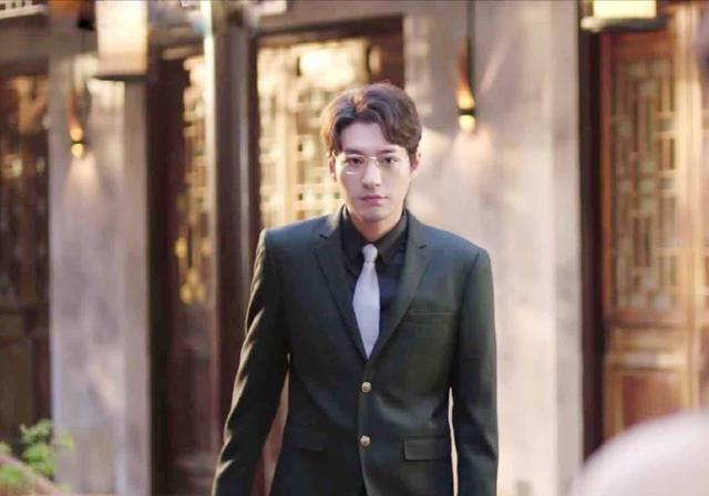 看了《两面派》才知道,周时韫的大哥比他还会撩_周正宪_林尽染_因为