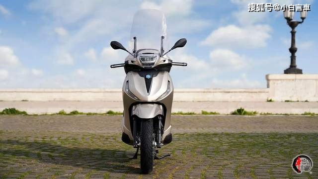 售价7万欧洲风情运动踏板比亚乔beverly400高端定位优雅始终