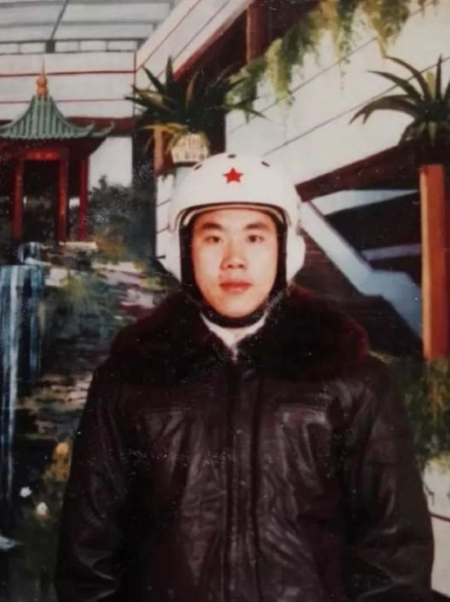 安全飞行四十二载天上三年深航机长苏国平告别蓝天光荣退休