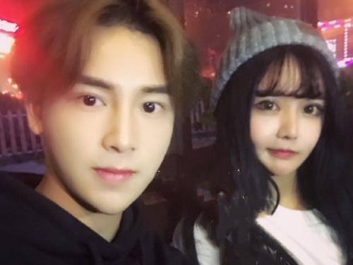 韩安冉单身10天后曹司令再次发文鼓励她才20几岁一切来得及