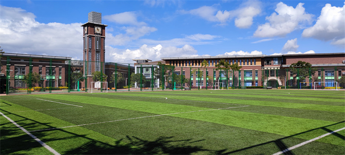 办学特色大观昆明云玺中加学校北京中加学校25年成功办学的延伸