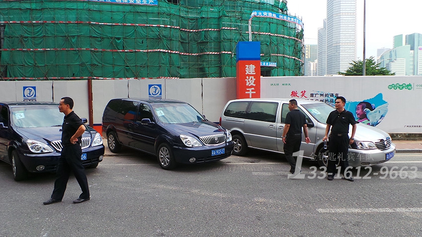 租車服務後,立即瞭解出行人數,是否需要司機陪駕以及是否有其他服務的