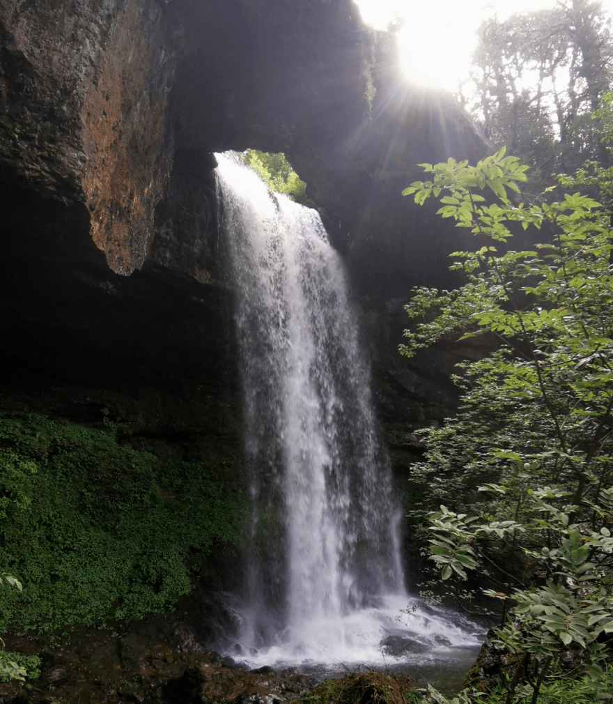 雅安桌山图片