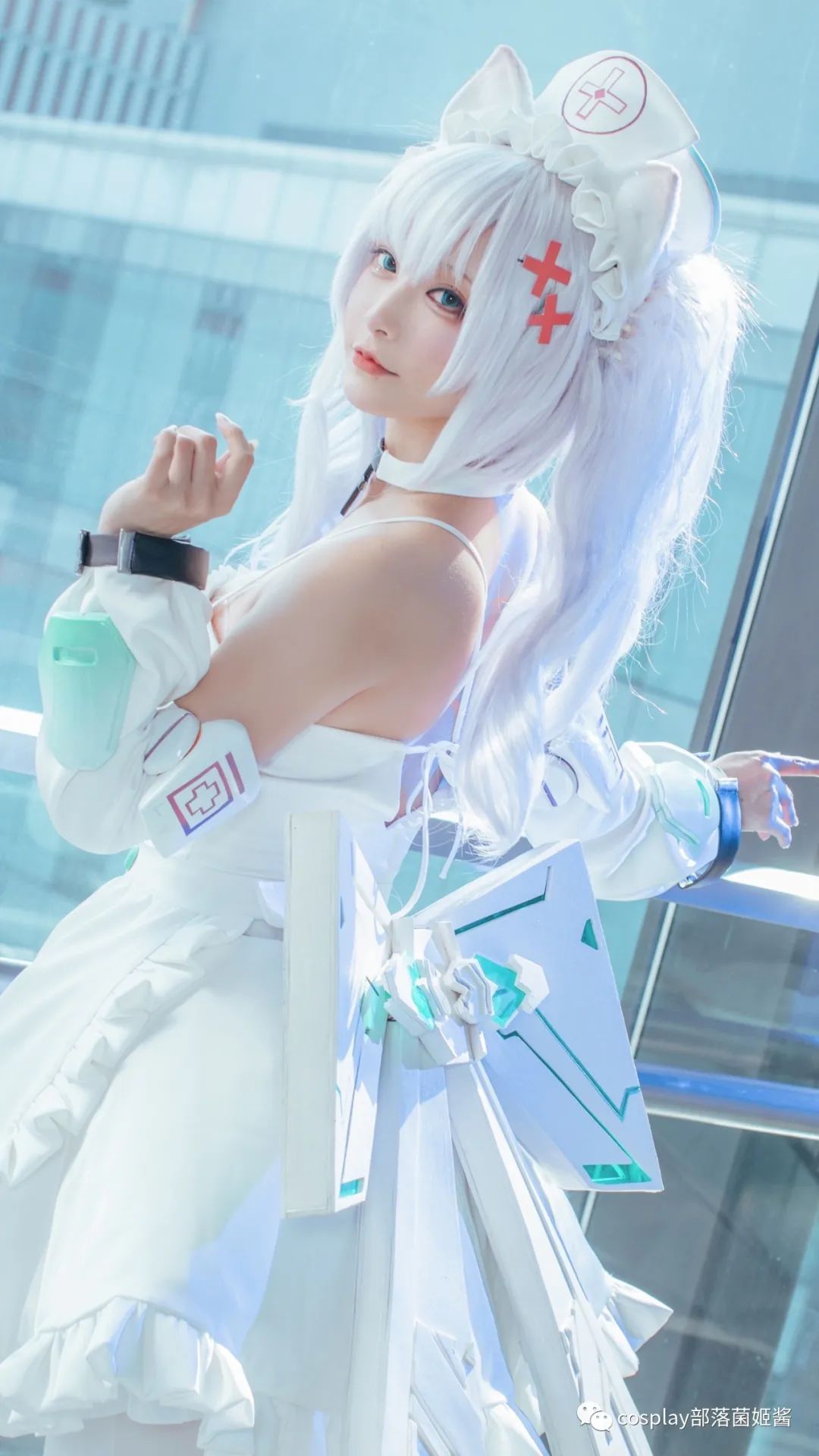 cos锚点降临护士装莉丽拉cos正片鬼舞