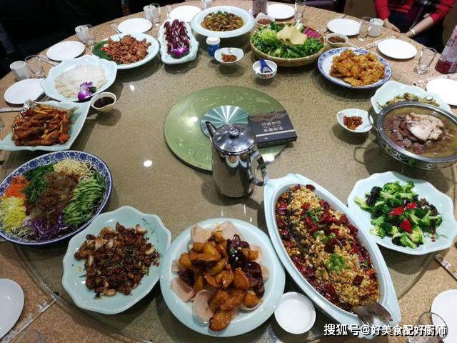 原创朋友请吃大餐这道菜一上桌大家直呼东北人真是重口味呀