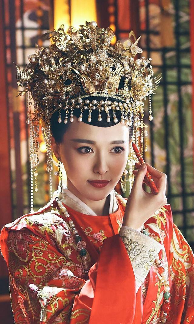 拥有这些特征,天生就是古风美人,优雅美丽_眼睛_丹凤眼_古装