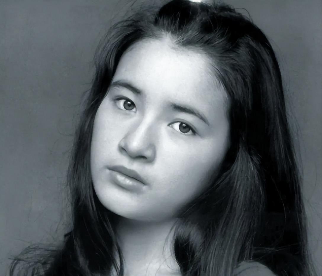 被吐槽 村姑脸 的原田美枝子 64岁不打羊胎素 女儿酷似马思纯 电影 时候 因为