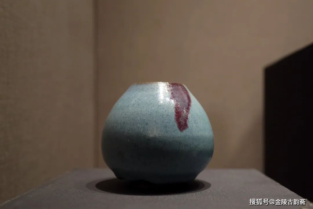 鈞窯 天藍釉 窯変紅斑 鶏心罐 古陶磁 中国美術 C I A2012 鈞窯 天藍釉 窯変紅斑 鶏心罐 古陶磁 中国美術 C I A2012の通販はau