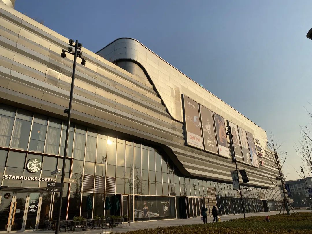 松江印象城,易眼看房实拍项目125平的四房,对于有改善需求的购房者或