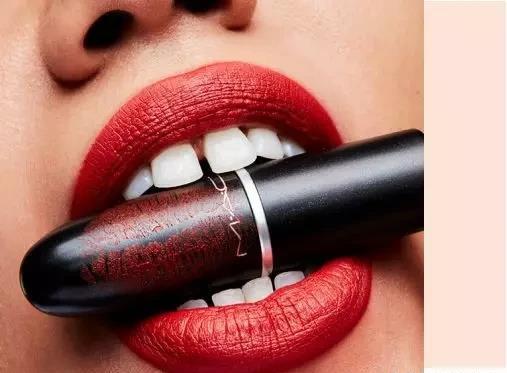 30岁职场女性不可怕14款口红打造2022完美it俏佳人