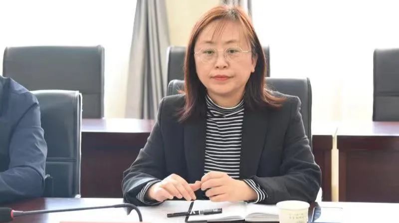 信阳职业技术学院与羊山新区教体局共建教育实习基地