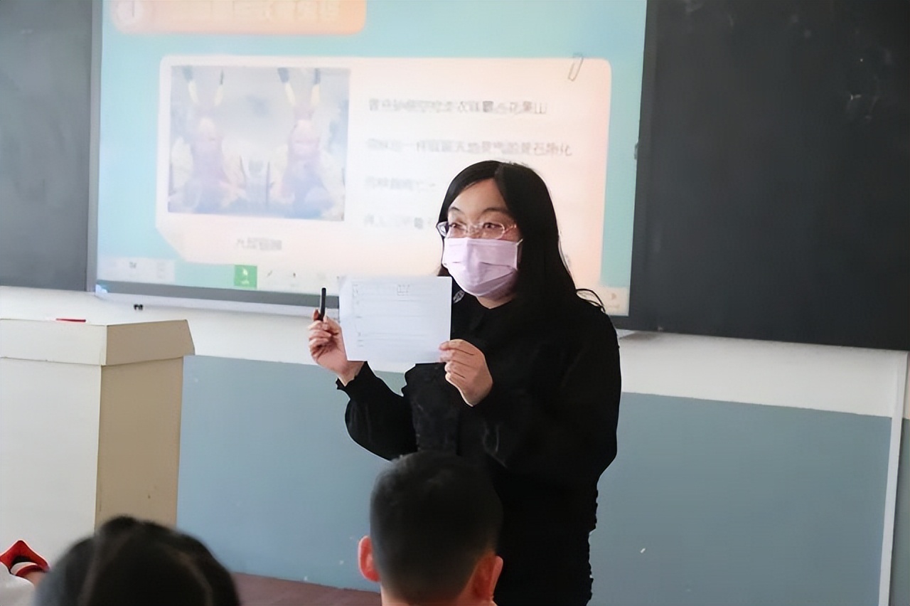 常与经典同行包头市包钢实验二小423世界读书日系列活动