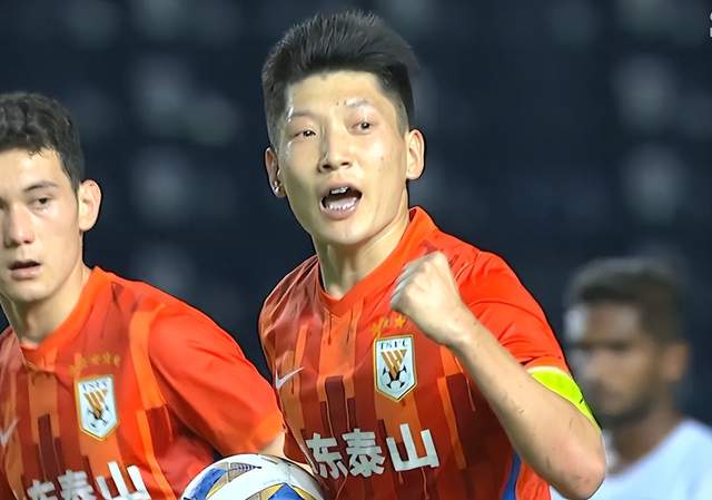 梅西式突破戏耍对手,轰中超球队亚冠首球_泰山队_卢永涛_曹政