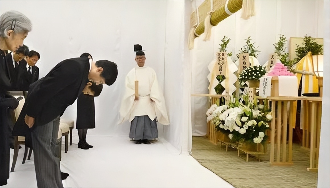 日本最惨王妃：本是豪门千金，却遭丈夫家暴、女儿怨恨_太吉_家族