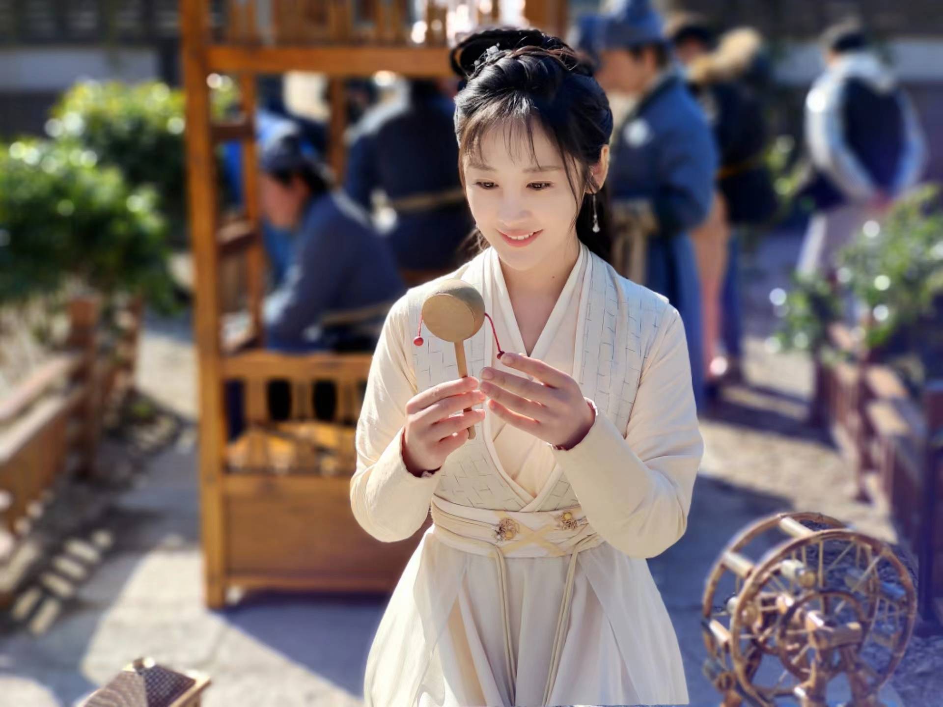 清风朗月花正开热播马艺郡饰演七彩