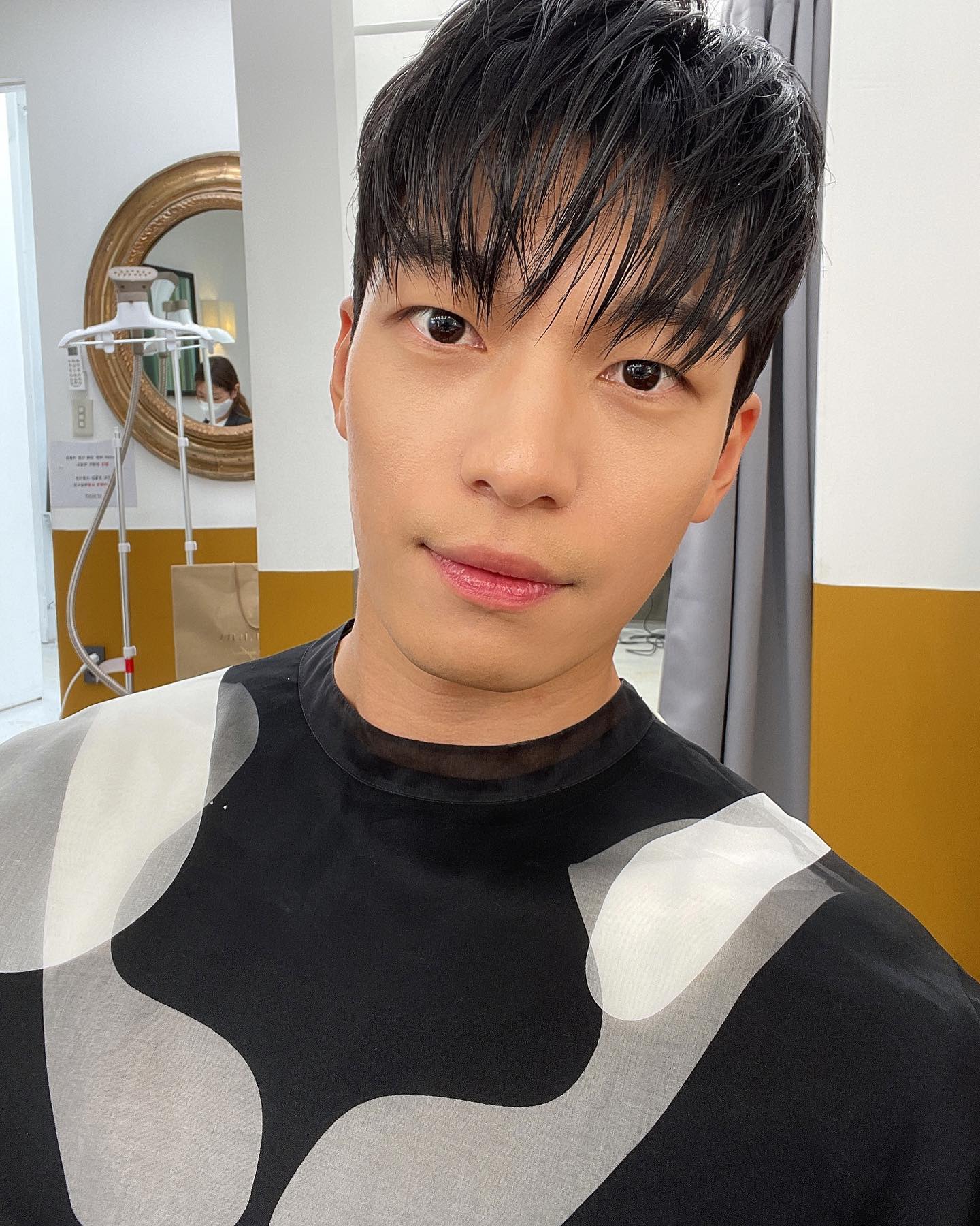 精选韩国10位演主角不火演配角超令人爱男演员