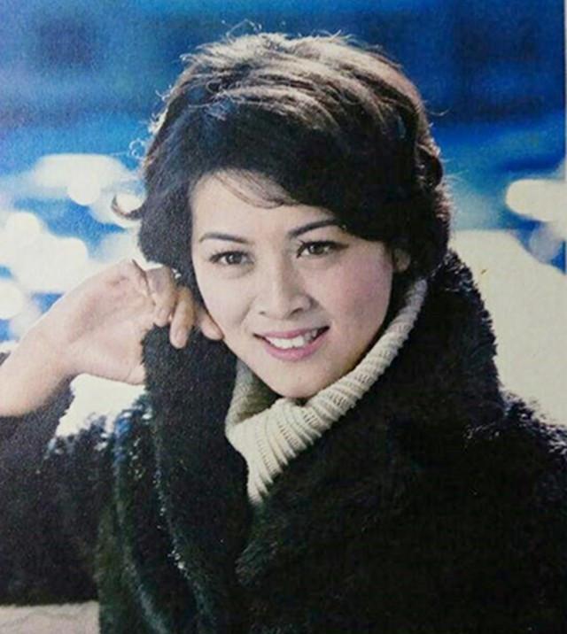 原创昔日北影男神卢君1991年和陈肖依离婚如今65岁了