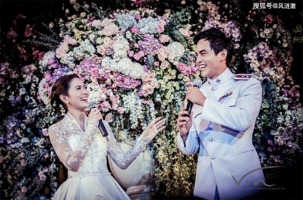 经过内心反复挣扎,aff最终决定和songkran离婚.