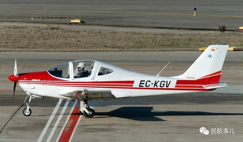 泰克南p2010飞机图片