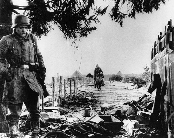 原创二战1945年最后四号坦克黎明的追击者